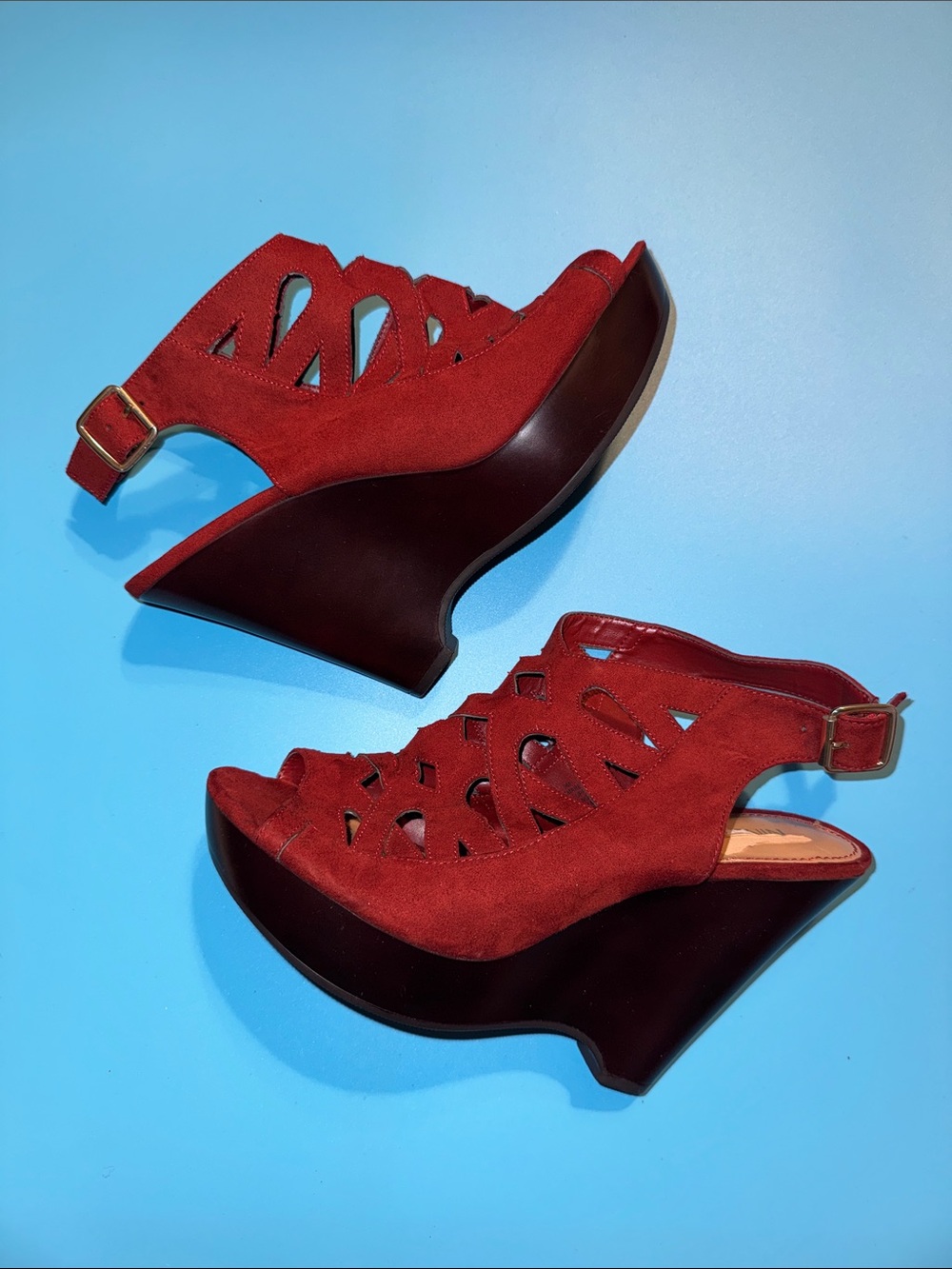 Nine West Burgundy Suede Style Wedge Platform Sandals Sz 9